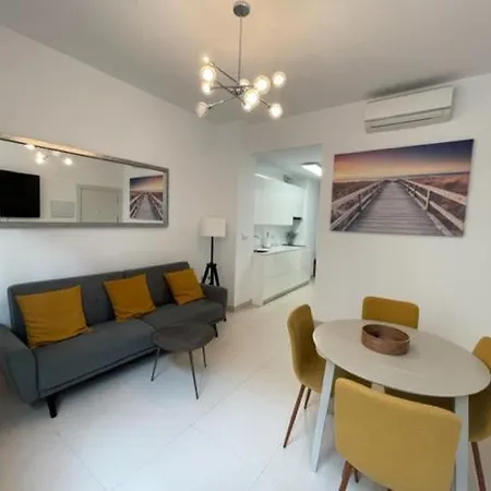 Apartamento Bajo - Calle Perros *