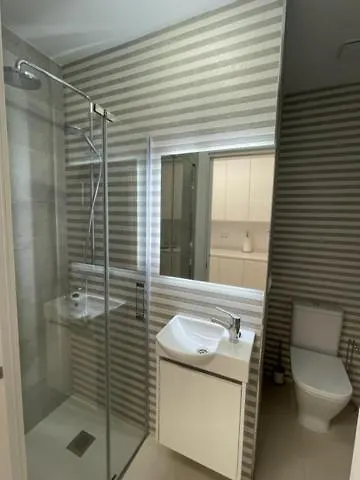 Bajo - Calle Perros * Торремолинос