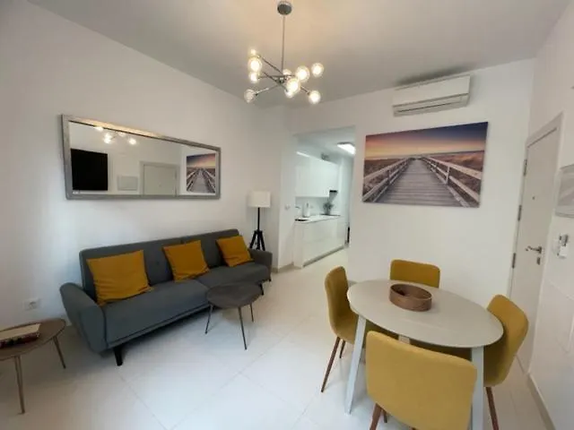 Apartamento Bajo - Calle Perros *